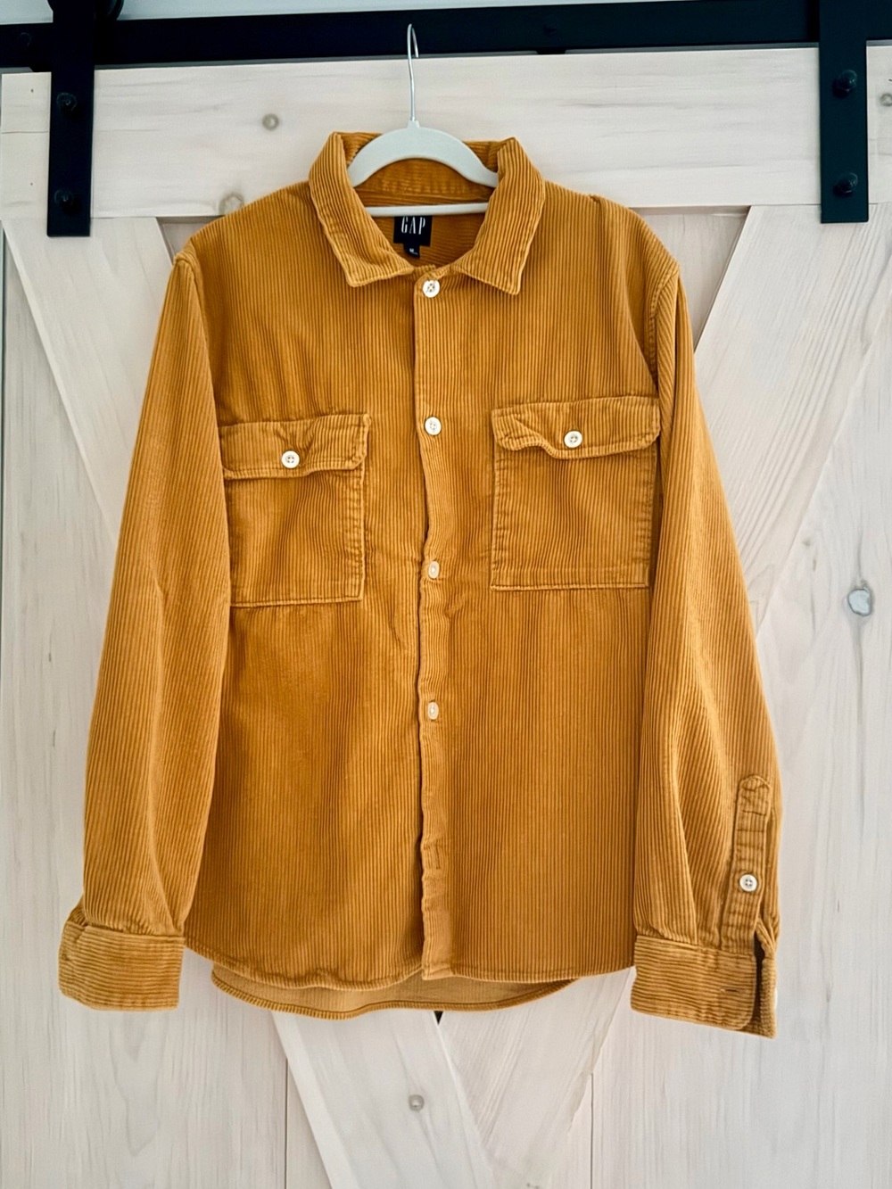 GAP Men's Corduroy Mustard Yellow button down shirt M Cottagecore